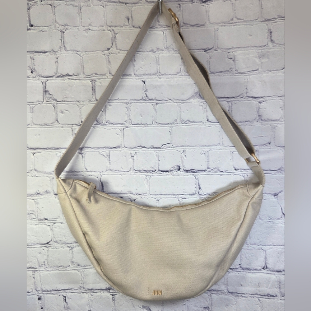 July Chic Beige Shoulder Bag